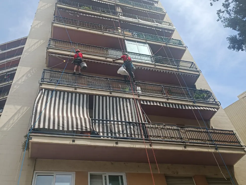 Colocación de redes de protección